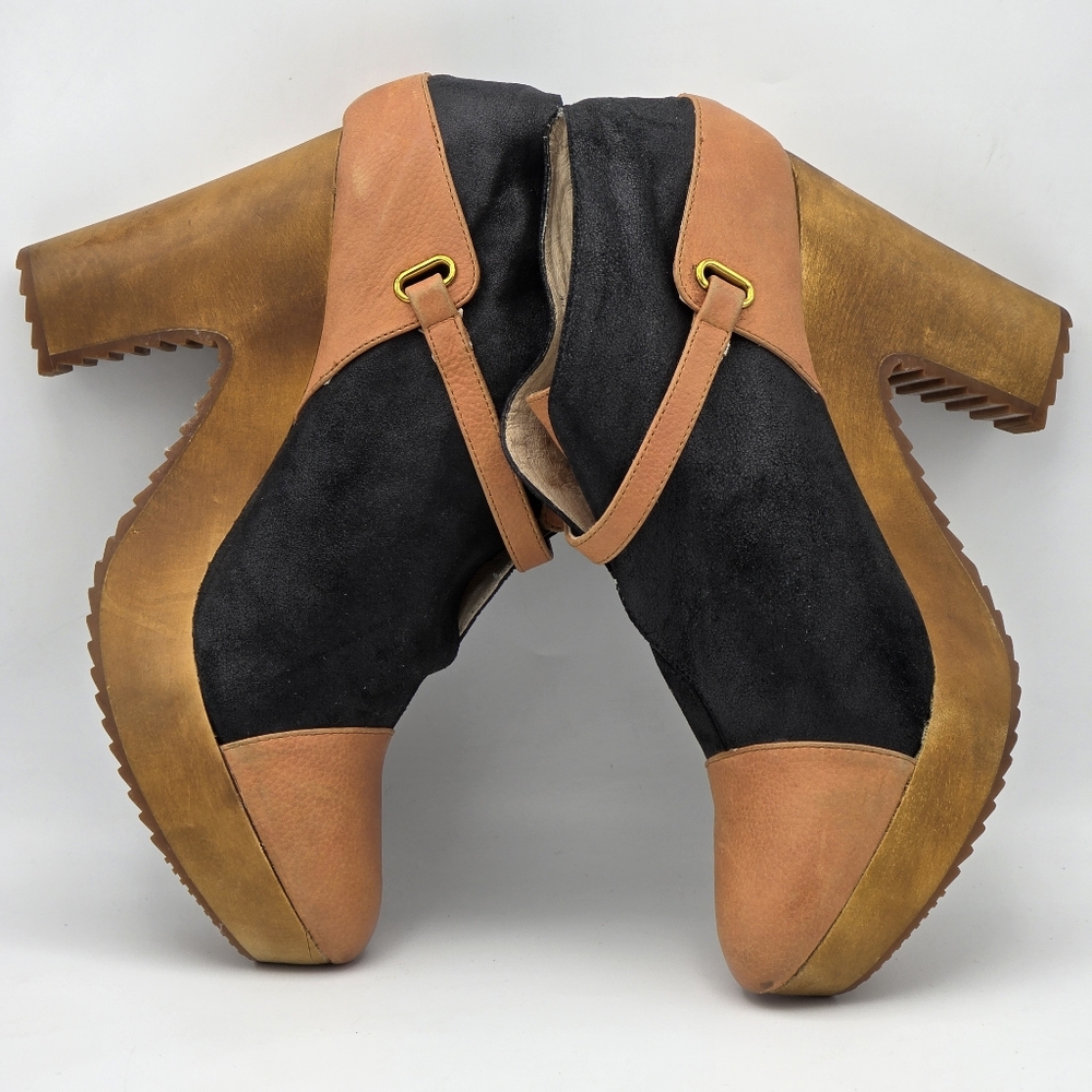 Matt Bernson Tribeca black suede and leather ankle booties. - Picture 5 of 8